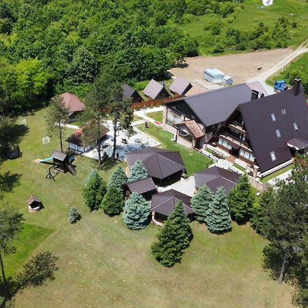 Hotel Babino Brdo Derventa Exteriör bild