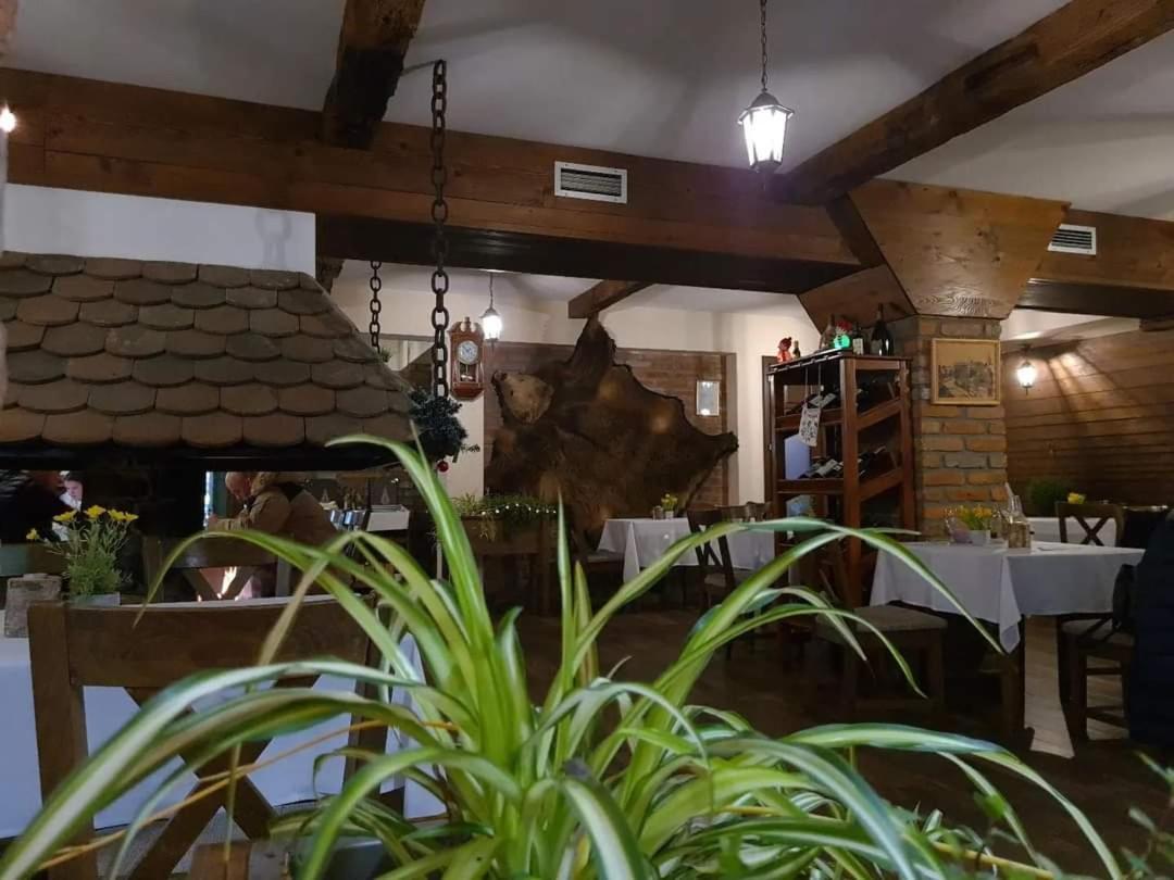 Hotel Babino Brdo Derventa Exteriör bild