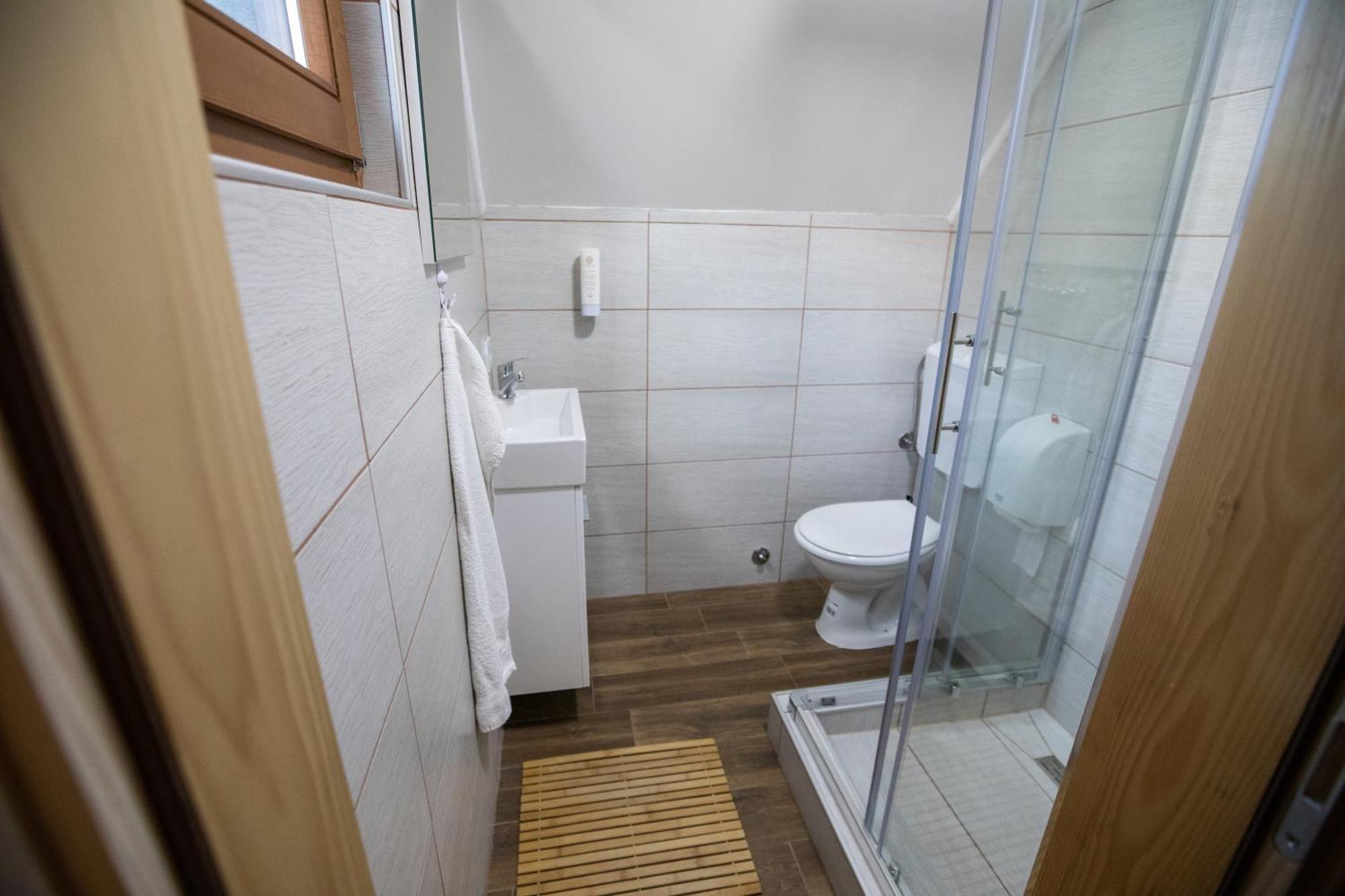 Hotel Babino Brdo Derventa Exteriör bild