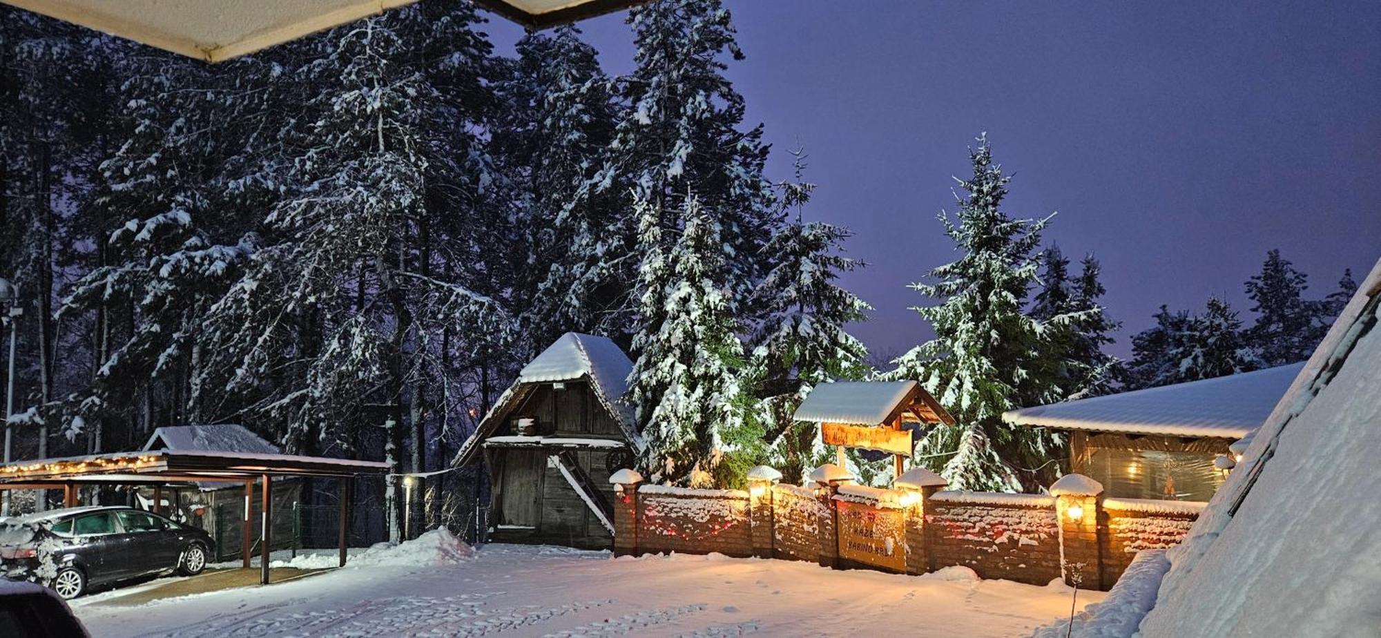 Hotel Babino Brdo Derventa Exteriör bild