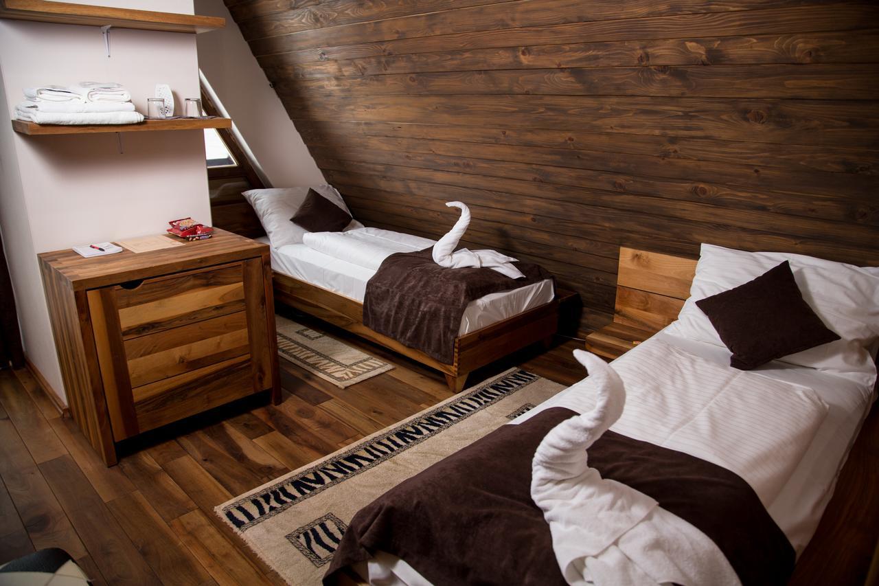 Hotel Babino Brdo Derventa Exteriör bild