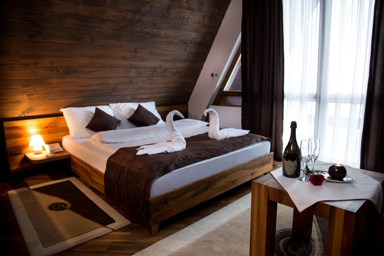 Hotel Babino Brdo Derventa Exteriör bild